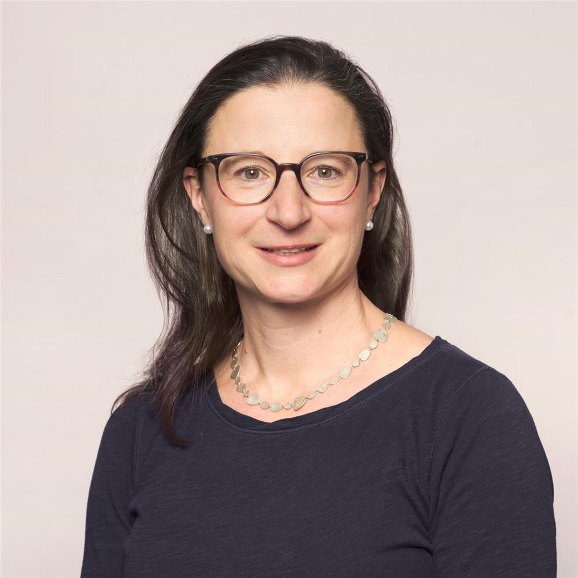 Dr. Christine Moeller-Bruker